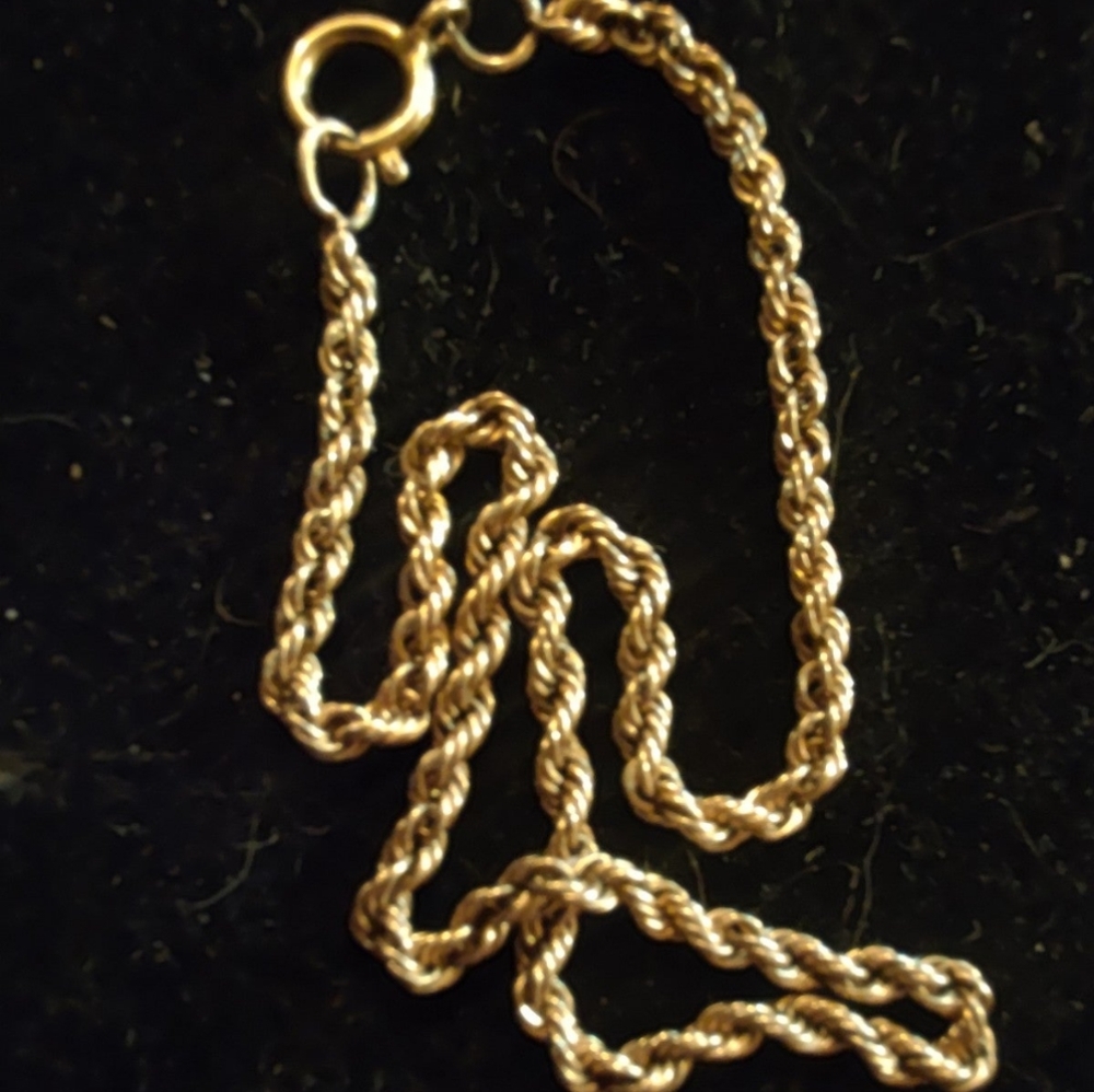 14k solid gold vintage bracelet